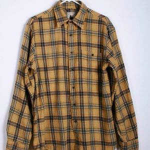 Men’s Button down flannel